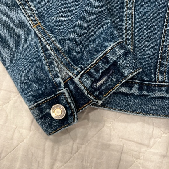 GAP Jean Jacket - Picture 4 of 5